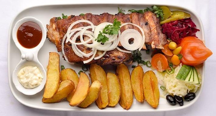 Schesch Besch Café Restaurant & Shisha Lounge photo 5