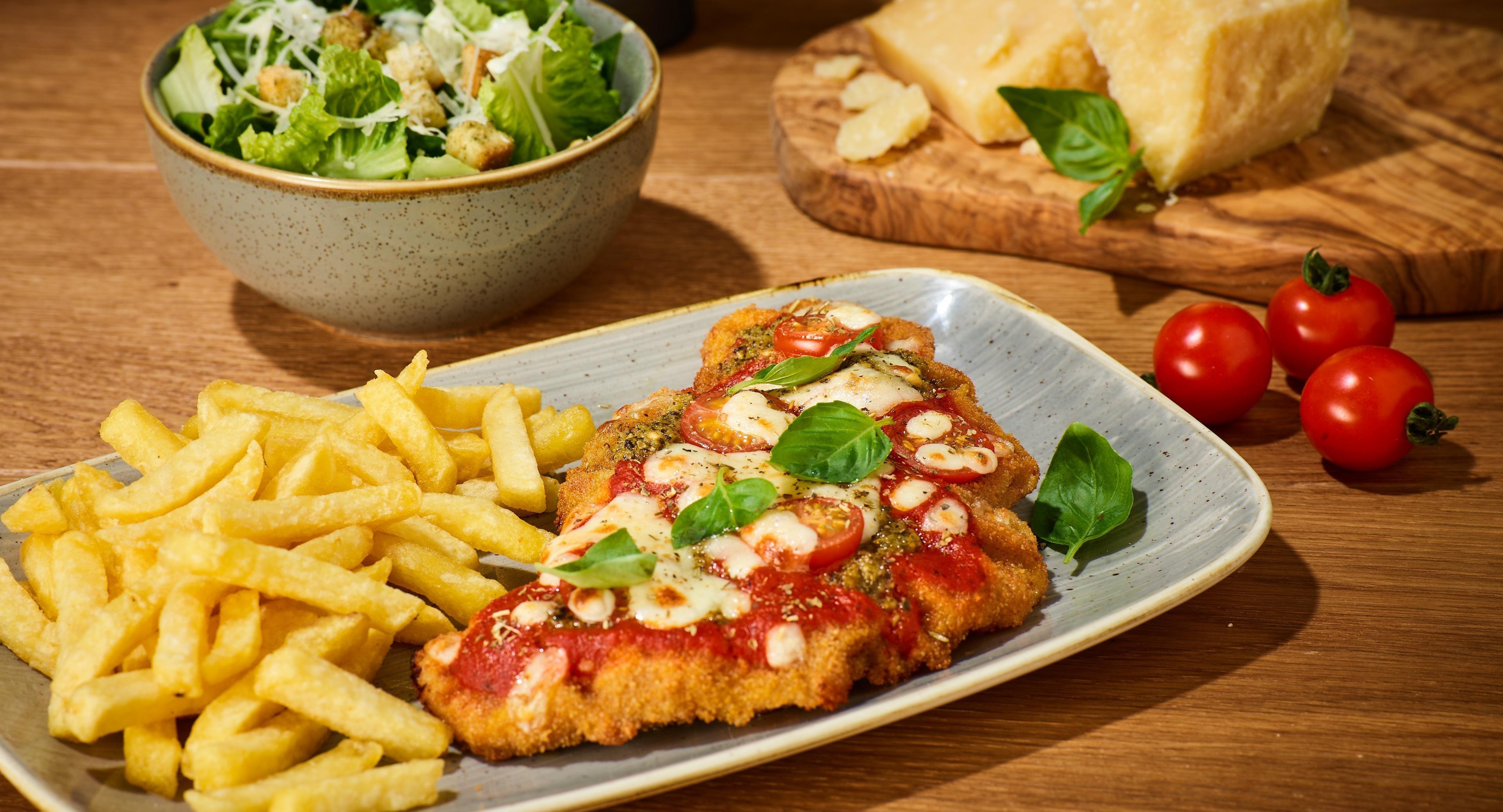 Schweinske Restaurant in Hamburg Barmbek - Schnitzel & Burger photo 5