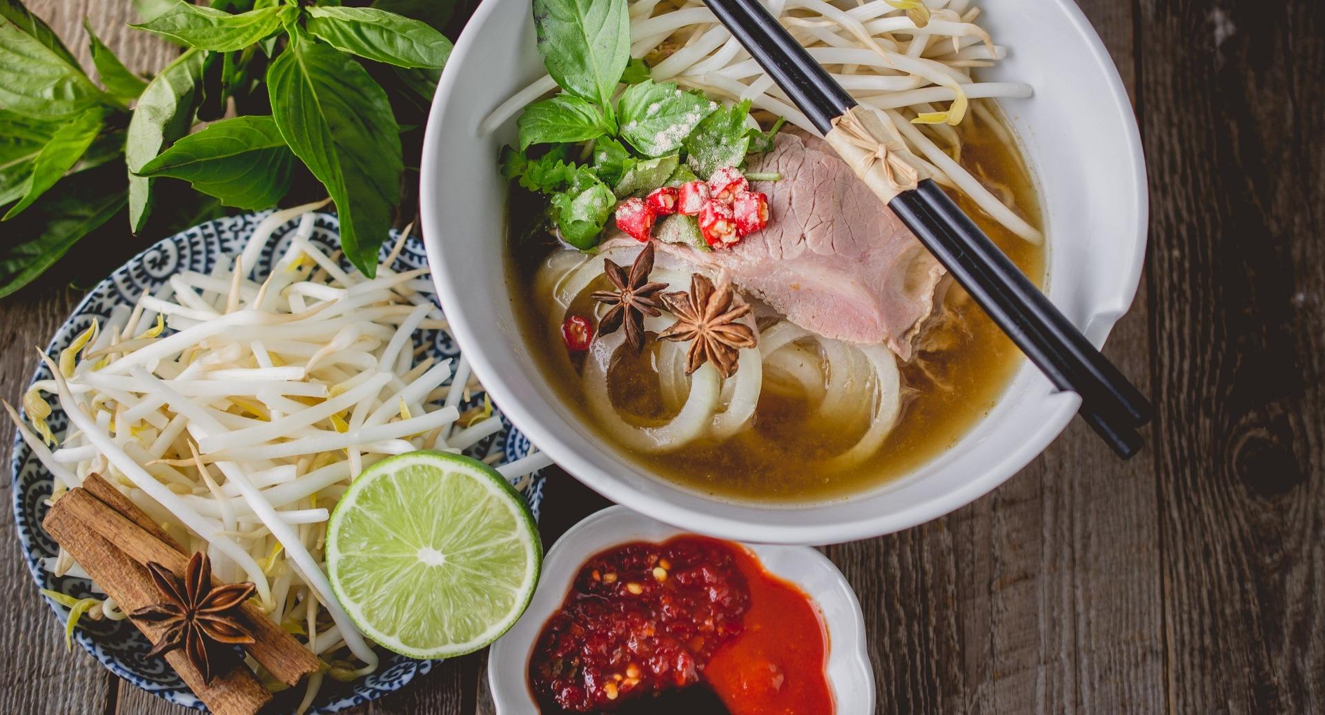 Shisomen Vegan Ramen & Cocktails