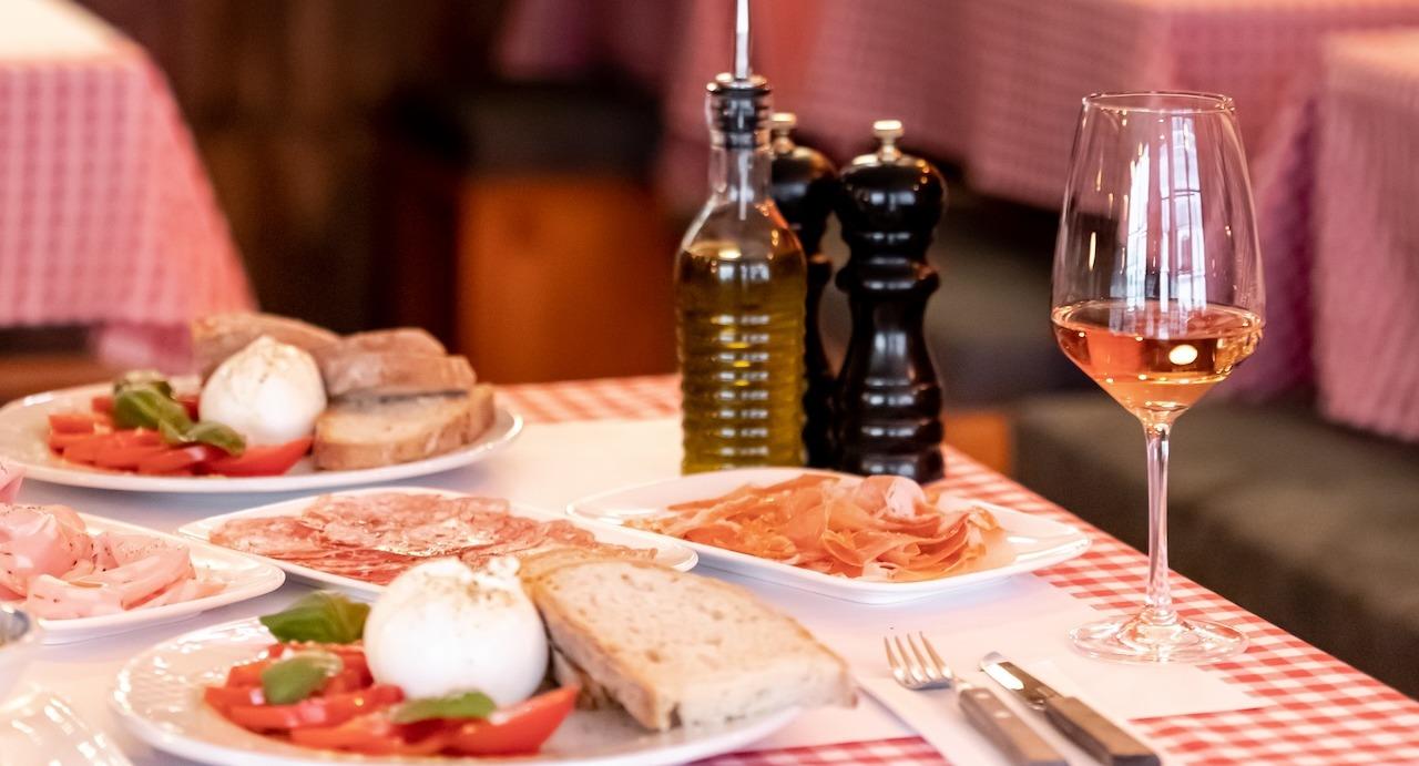 Stazione di Bufala photo 1