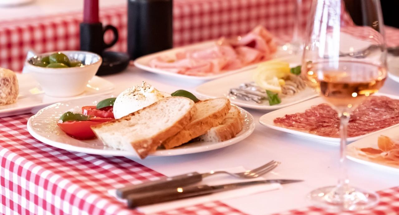 Stazione di Bufala photo 2