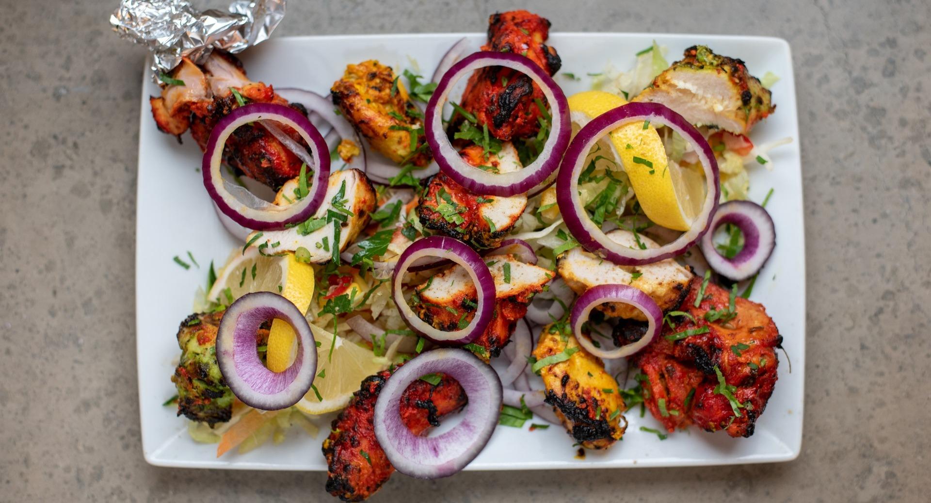 Surahi - Indisches Spezialitäten Restaurant photo 3