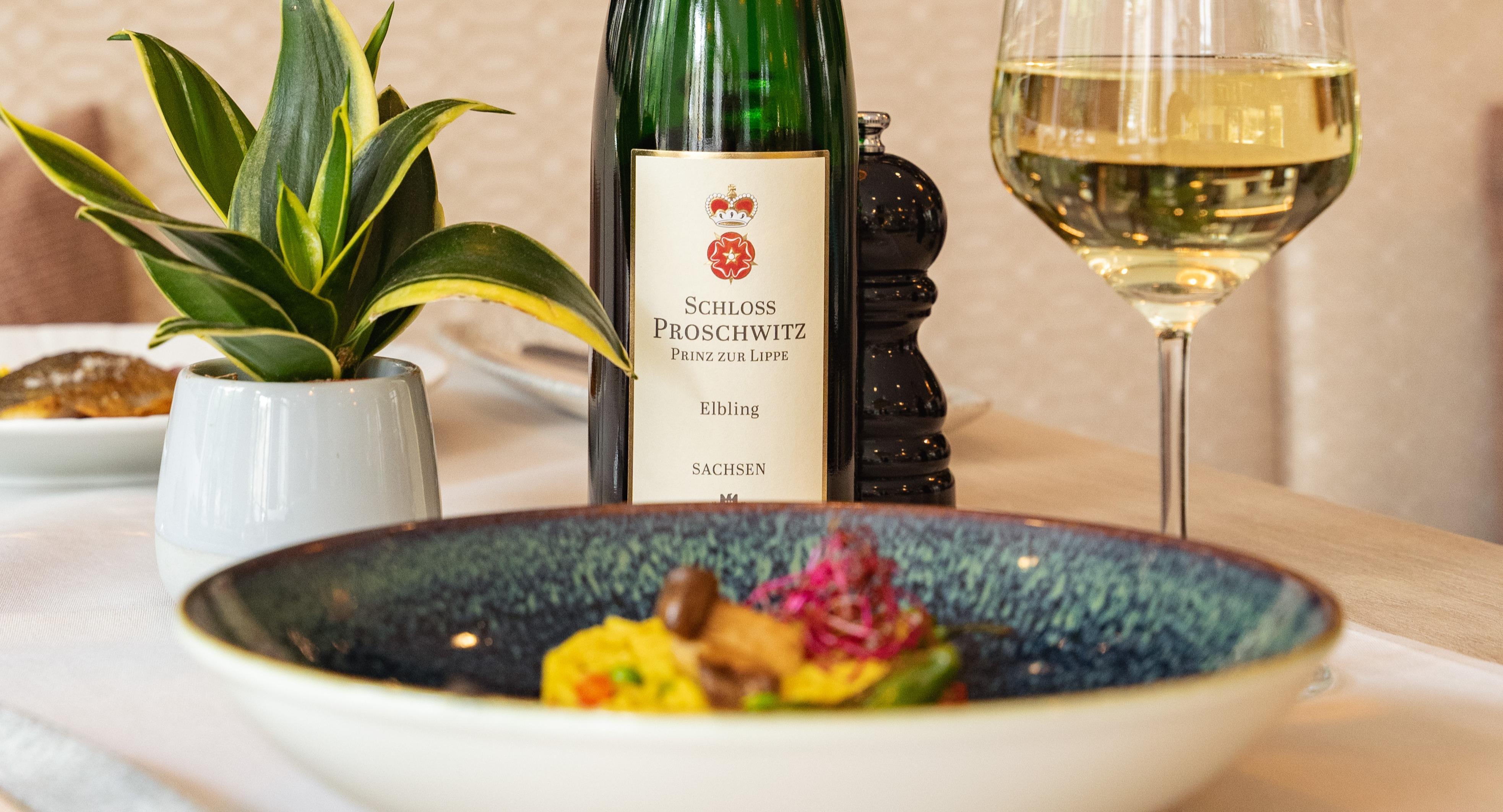 SYNDEO Restaurant photo 2