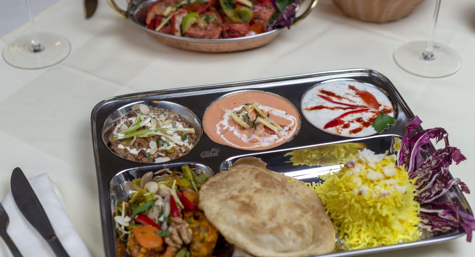 TAJ  Indisches Restaurant & Bar photo 2