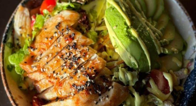 The Dragon‘s Sushi Ramen Bowls & Vietnamesische Restaurant