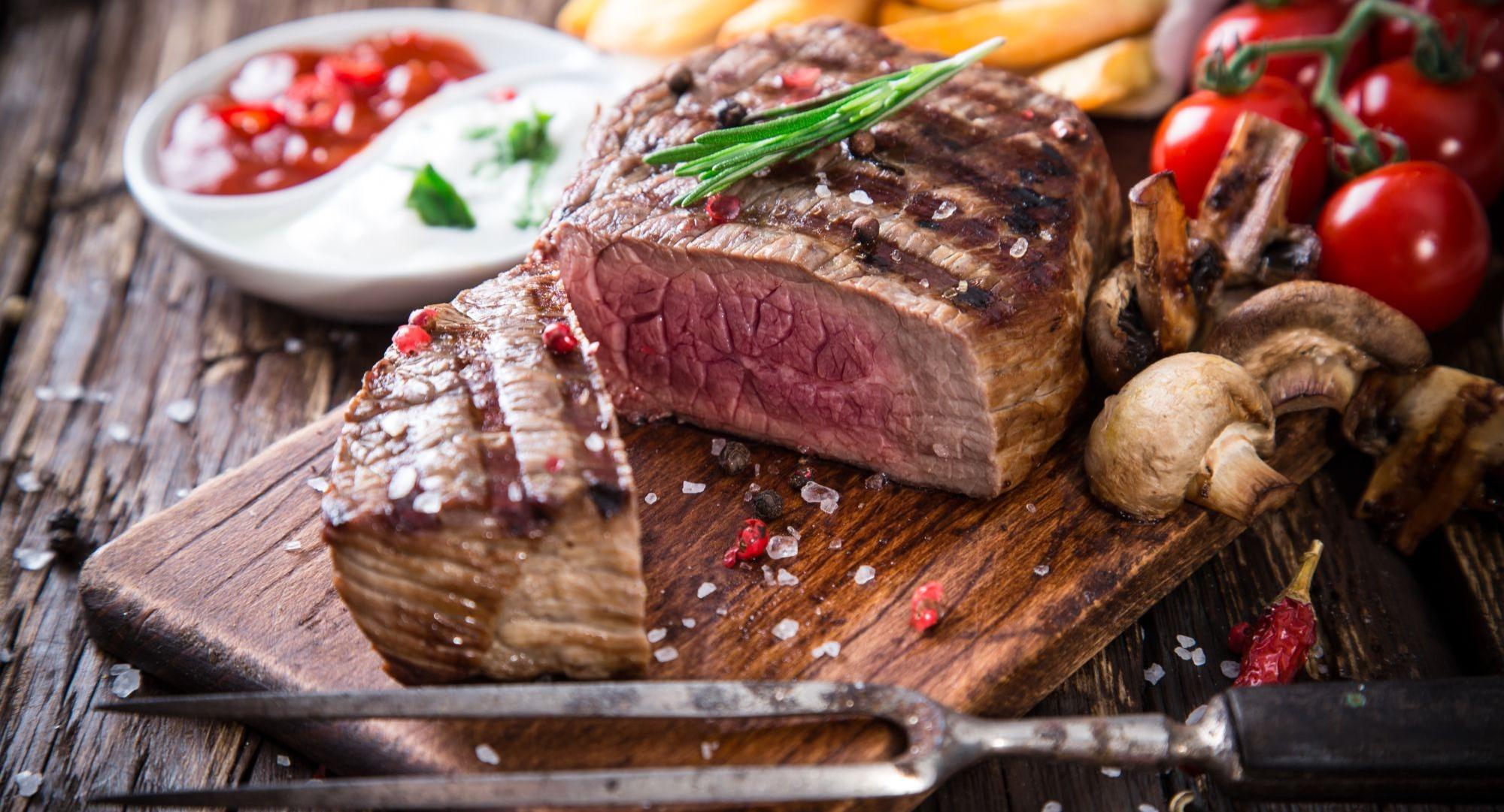 The Vibe Restaurant & Lounge