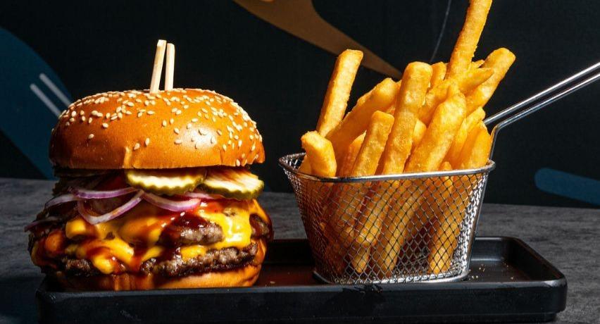 The Yankees Restaurant & Bar - Surfers Paradise photo 1