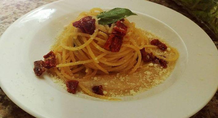 Trattoria Un Pizzico Di Puglia photo 1