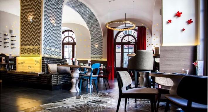 VIENNA 1ST photo 3