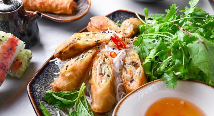 Xin Chao 24 Restaurant photo 3