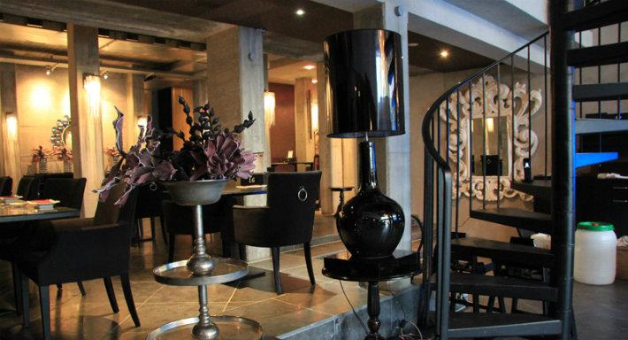 Yumini Bochum photo 3