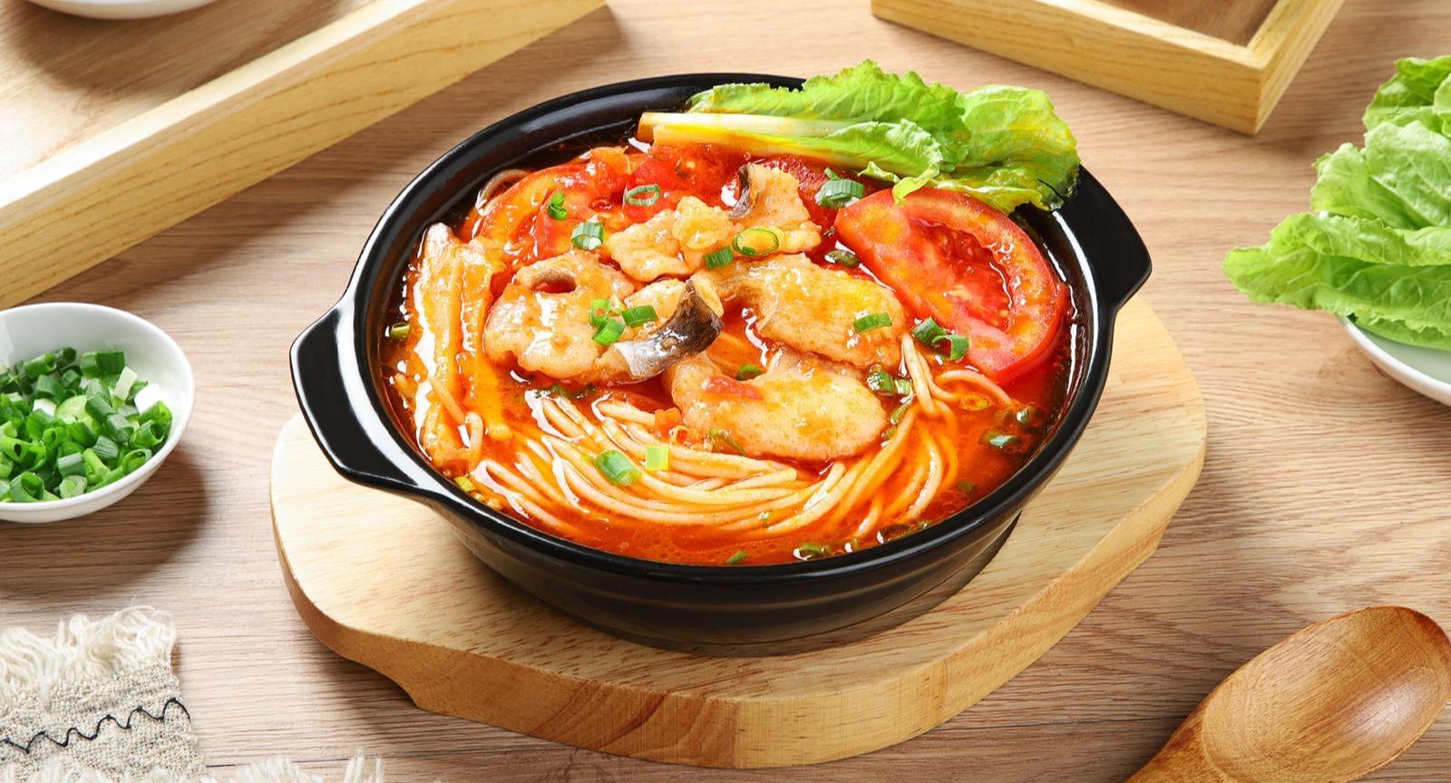 Zheng Nan Qi Bai 正南柒百泡椒米线 photo 2