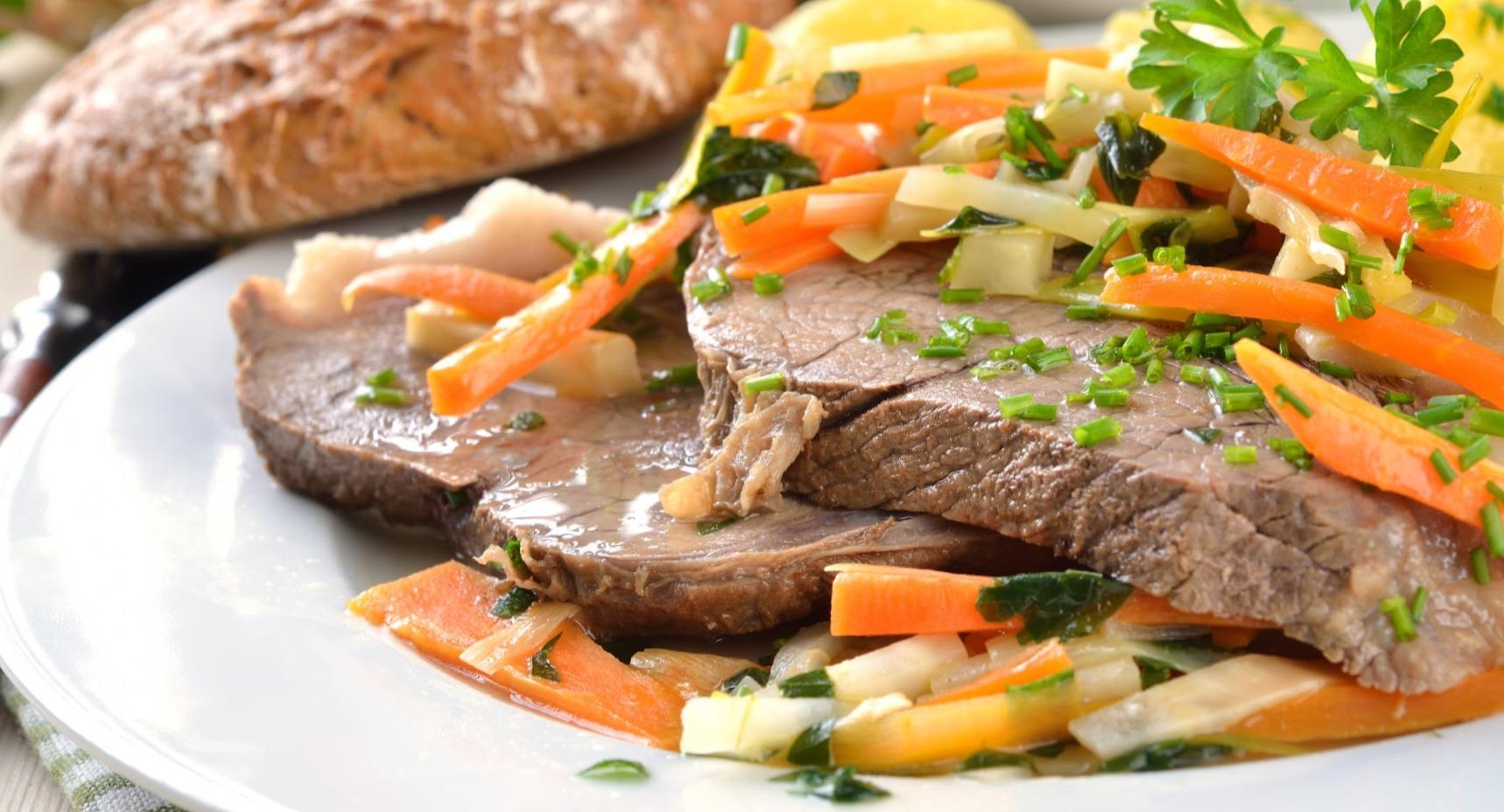 ZOBEL - Bar | Restaurant